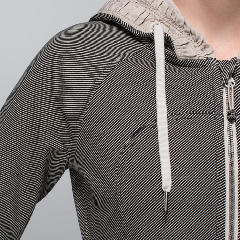 Lululemon Movement Jacket - Picture 6 of 11